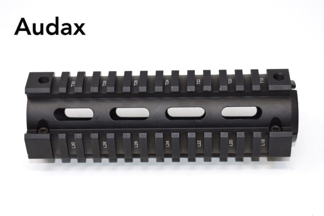 Audax 6.7'' Carbine quad rail black