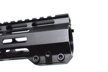 Load image into Gallery viewer, AR15 .223 5&quot; Combat rail Slim M-LOK Free Float Handguard Clam Shell Style